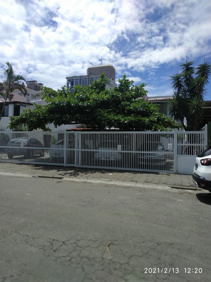 Apartamento Inteiro Dois Quartos Melhor Localizacao Pes Na Areia フロリアノポリス エクステリア 写真
